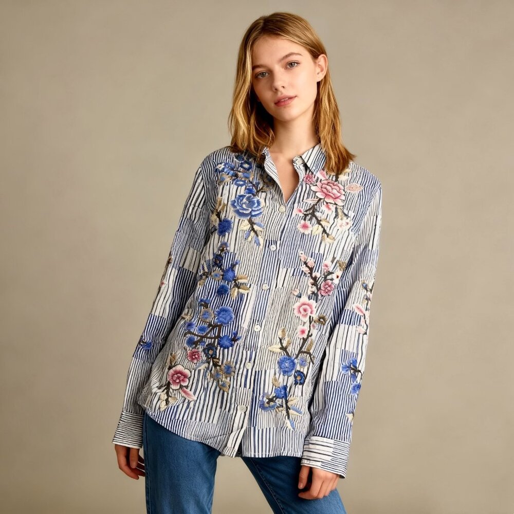 NWOT Johnny Was Embroidered Floral Silk Top Button-Down Shirt Blouse Blue Sz S